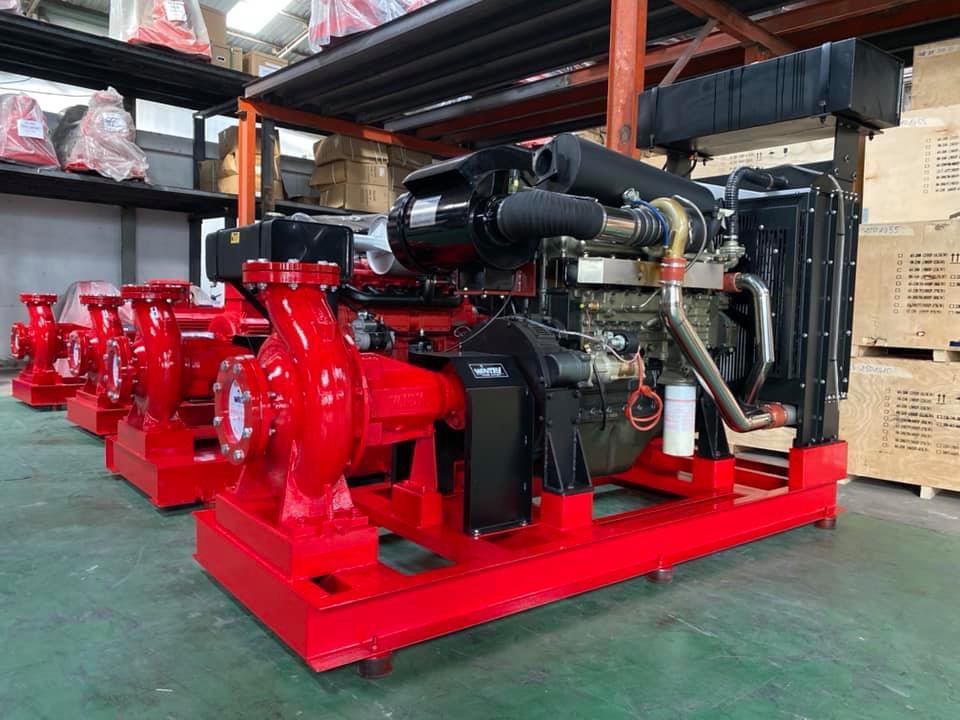 MÁY BƠM DIESEL 
