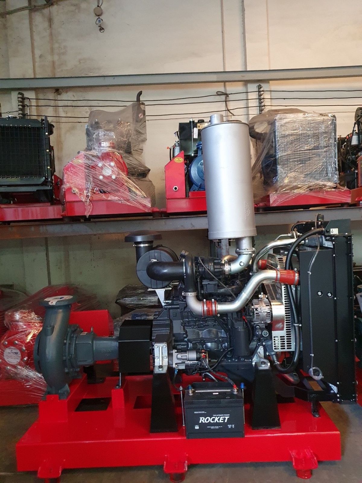 Máy bơm nước chạy dầu diesel